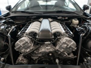 V10 Motor